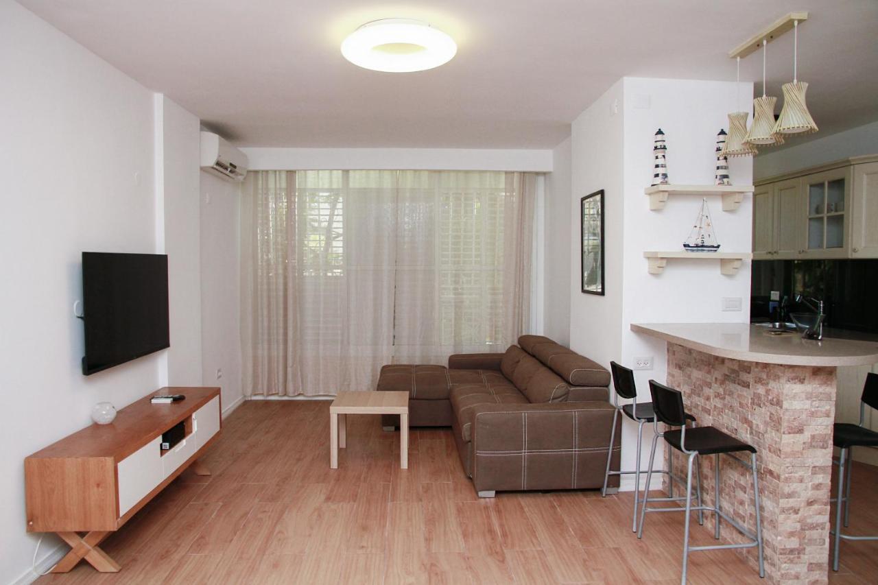 Apartments4You Betti Bat Yam Bagian luar foto